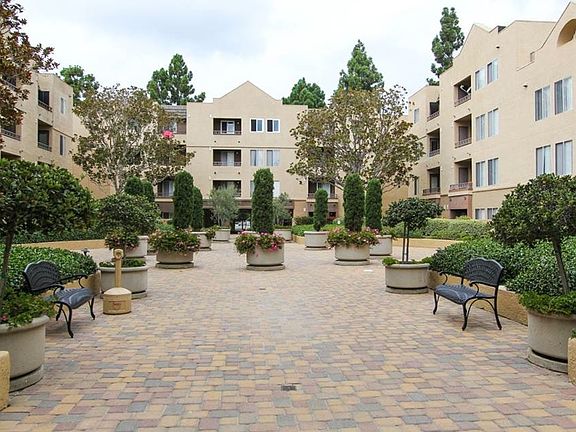 5th image of 3550 Lebon Dr Unit 6325