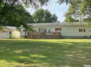 55 N 8th St, Canton, IL 61520