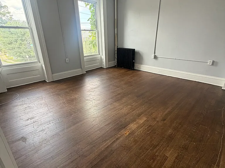 342-6 W Grand Ave #2L — Photo 4