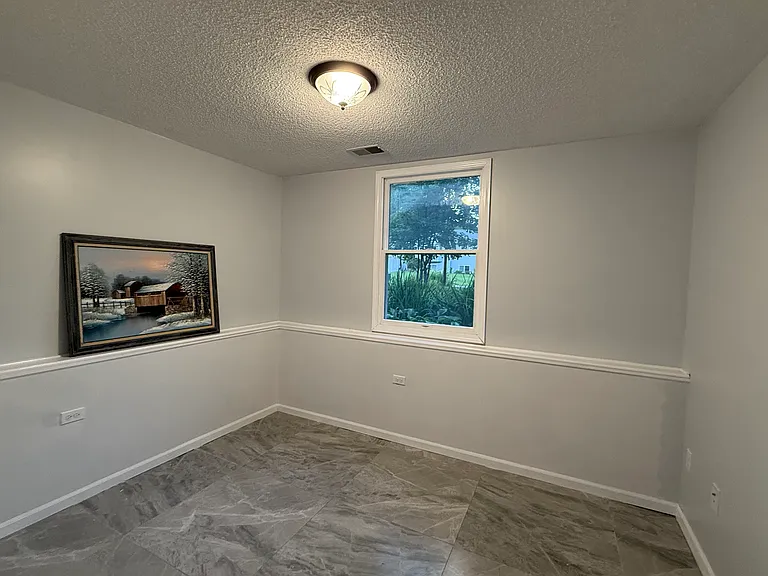 112 Timberwood Ct — Photo 16