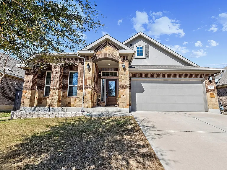 3113 Rabbit Creek Dr — Photo 2