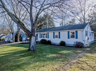 16 Dale Rd, Enfield, CT 06082