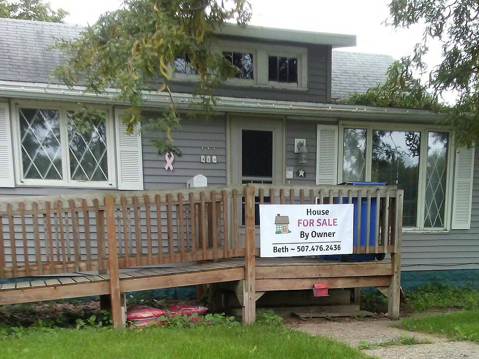 1st image of 809 Haarfager Ave N