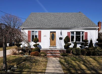 1st image of 1529 Falmouth Ave