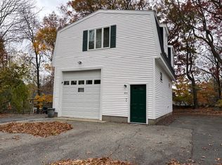 17 Maywood Ln #C, Woburn, MA 01801