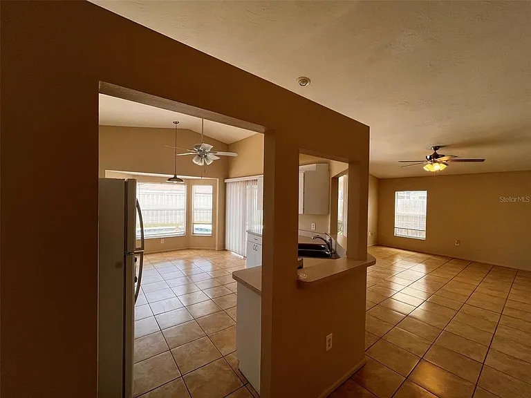 7241 Mauna Loa Blvd — Photo 6