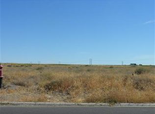 7979 Dune Lake Rd SE, Moses Lake, WA 98837