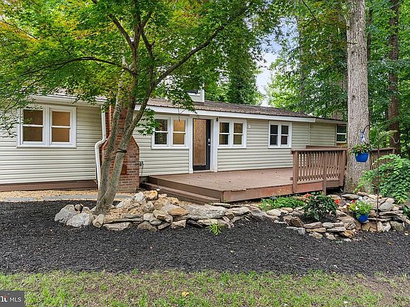 2nd image of 8331 Haire St #A