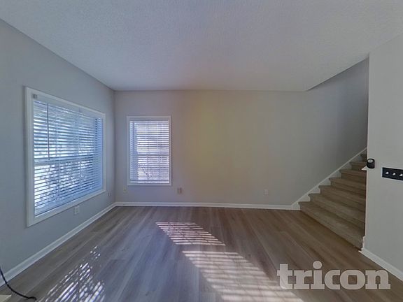 5th image of 45 Rock Mill Trl