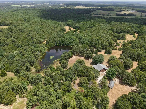 236 Cuzs Acres Ln, Salem, AR 72576