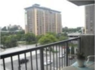 600 E Admiral #806 Blvd, Kansas City, MO 64106