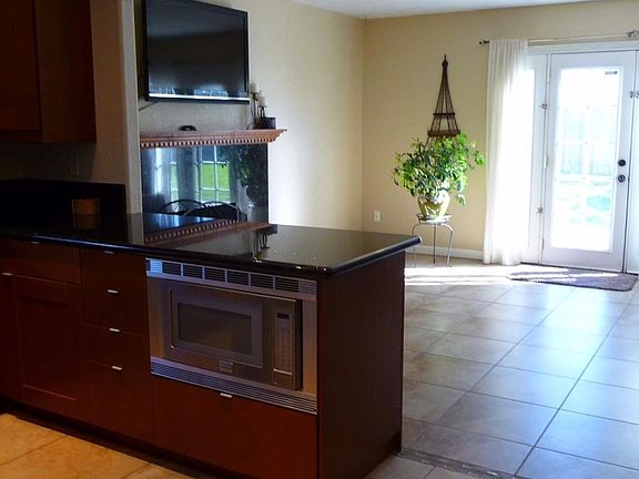 5th image of 6880 Cherrywood Cir