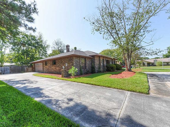 2nd image of 777 Duart Dr