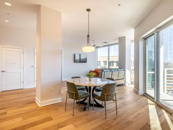 4417 Environ Way, Chapel Hill, NC 27517