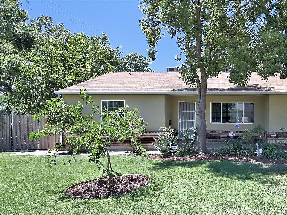 1st image of 3661 W Country Club Ln