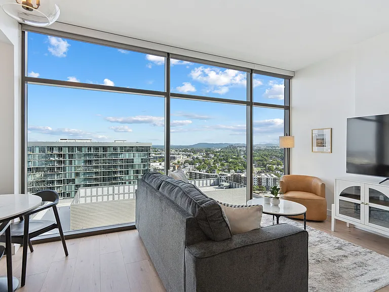1212 Demonbreun St #2504 — Photo 9