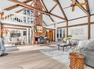 342 Gleasondale Rd, Stow, MA 01775