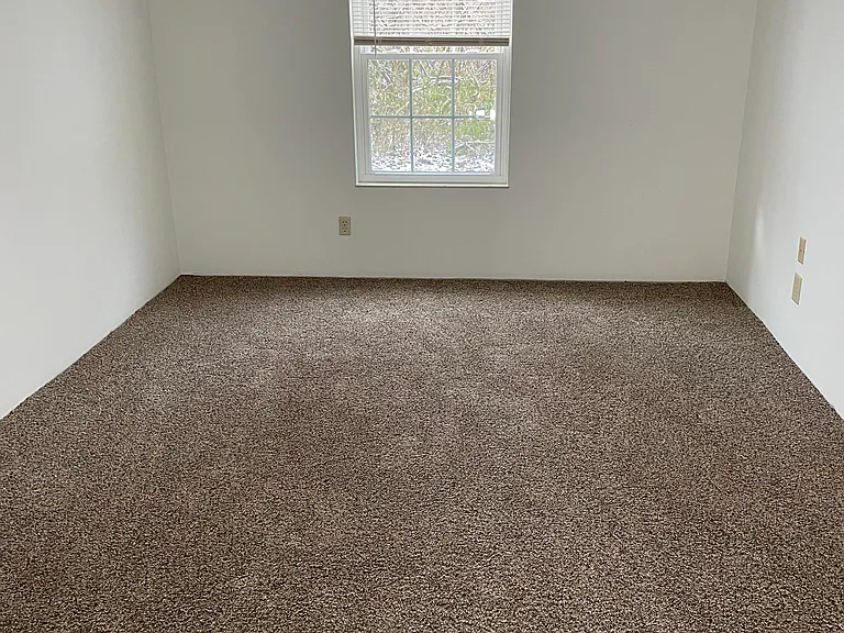 Lees Crossing Apartments — Photo 48