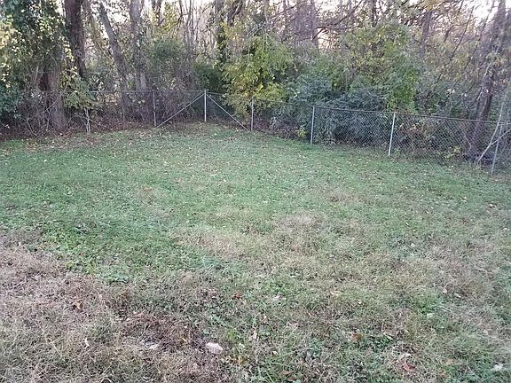 4th image of 1032 Glaze Ct