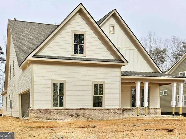 176 Cherokee Dr S, Waleska, GA 30183