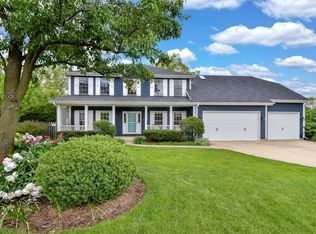 3445 Heartland Dr, Geneva, IL 60134