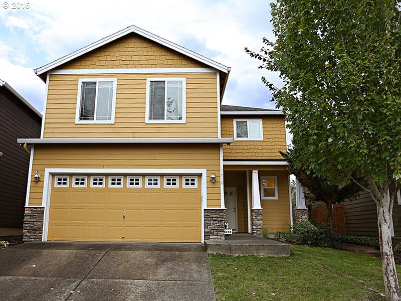 1st image of 3819 SE 191st Ave