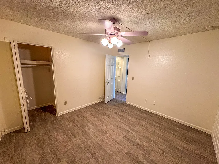 5926 S Herpa Dr — Photo 16