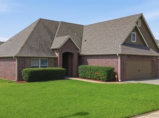 7514 E 83rd Pl N, Owasso, OK 74055