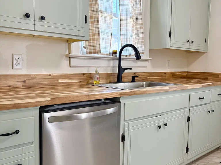 20 E Daytona Dr — Photo 4