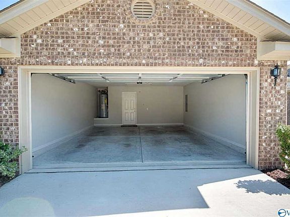 5th image of 214 Sedgewick Dr