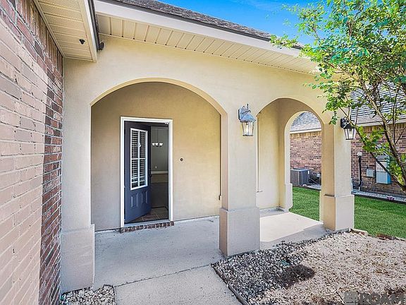 3rd image of 16290 Timberstone Dr