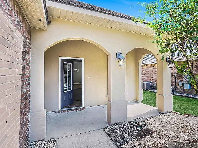 16290 Timberstone Dr — Photo 3