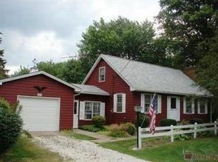 6611 Georgetown St, Louisville, OH 44641