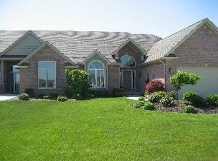 3928 Ravine Hollow Ct, Maumee, OH 43537