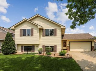 9616 72nd St S, Cottage Grove, MN 55016