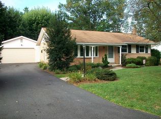 1112 Harriet Ave, Lancaster, PA