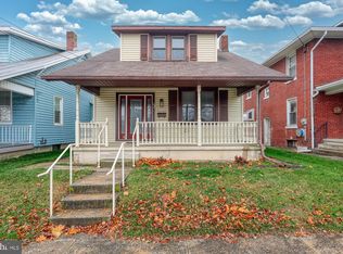 120 N Walnut St, Spring Grove, PA 17362