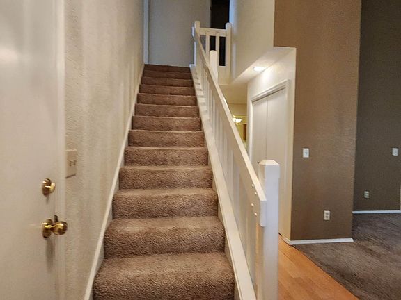 5th image of 2510 NE 163rd Ave
