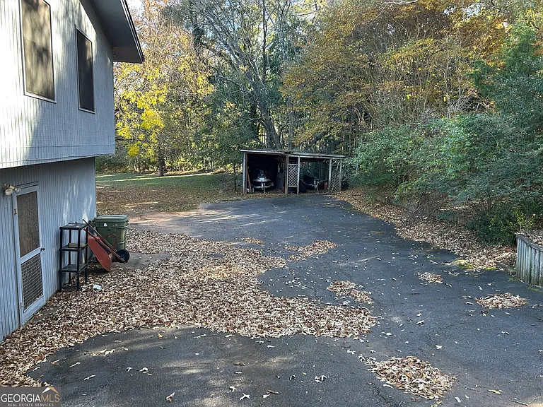 1595 Timothy Rd — Photo 4