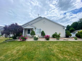 2635 Briarwood Ct SE, Kentwood, MI 49512