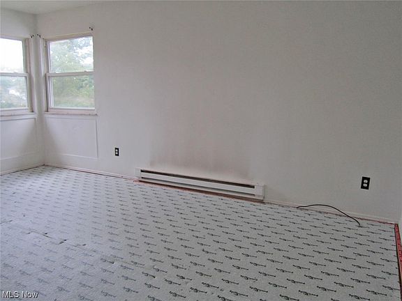 4th image of 1149 Maryville Ave