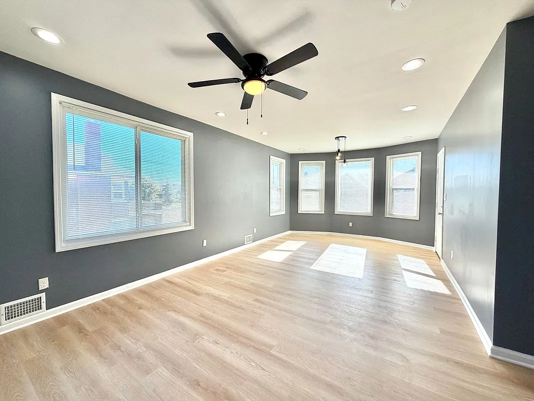 2 bed, 1.0 bath, 845 sqft, $1,450 — Photo 4