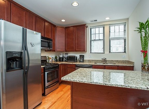 3rd image of 2316 N Sherman Ave #1B