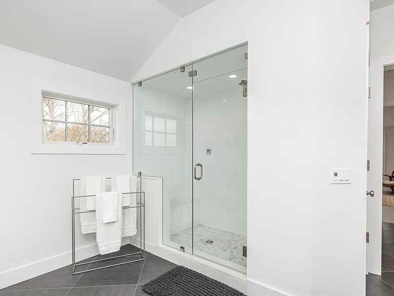 30 Beach Plum Rd — Photo 14