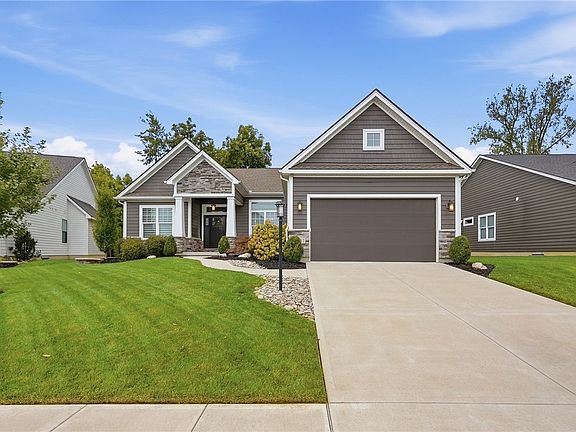 3rd image of 9517 Monaco Cir