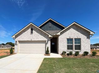 17686 Chenin Blanc Pl, Athens, AL 35613