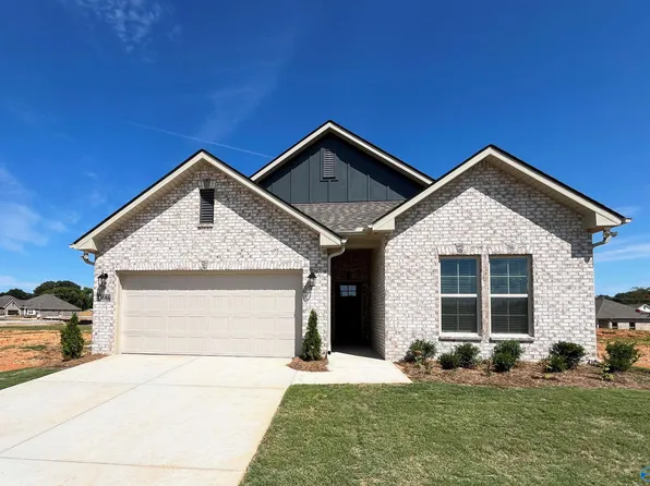 17686 Chenin Blanc Pl, Athens, AL 35613
