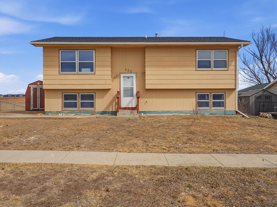 1st image of 830 Ennen Dr