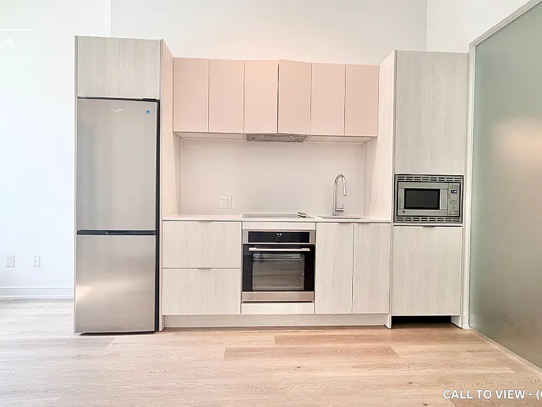 3025 Novar Rd #102 — Photo 2