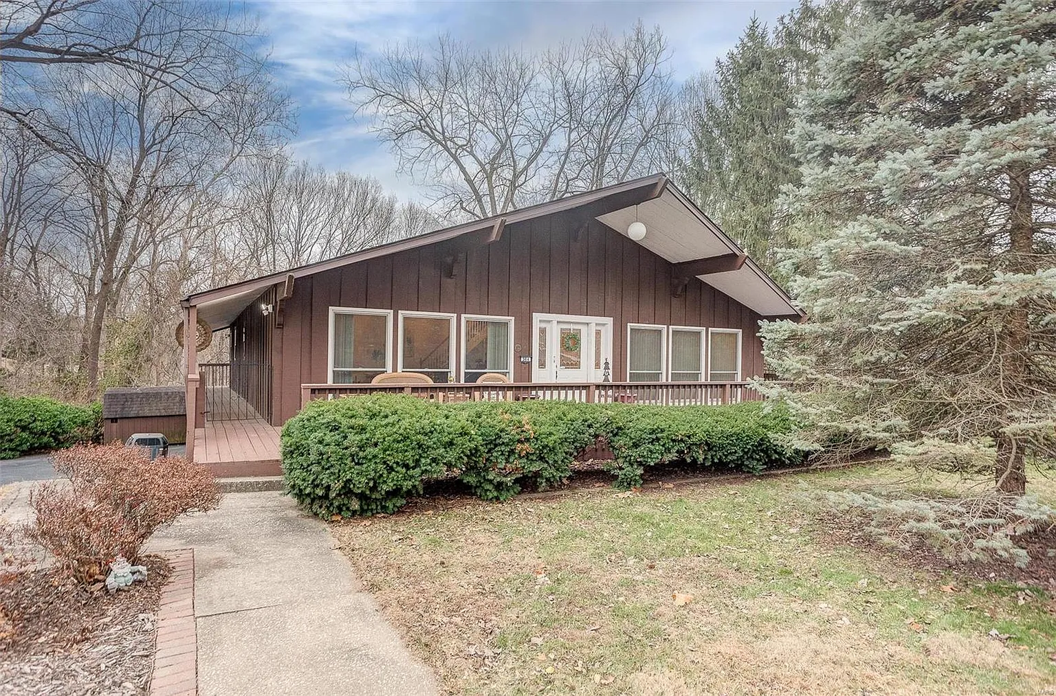 304 Ridgemont Rd photo 1